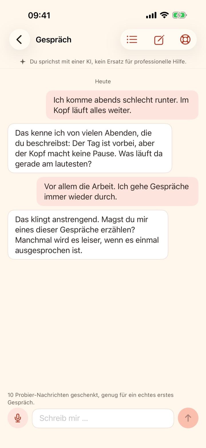 Gespräch in der App: oben der Hinweis „Du sprichst mit einer KI